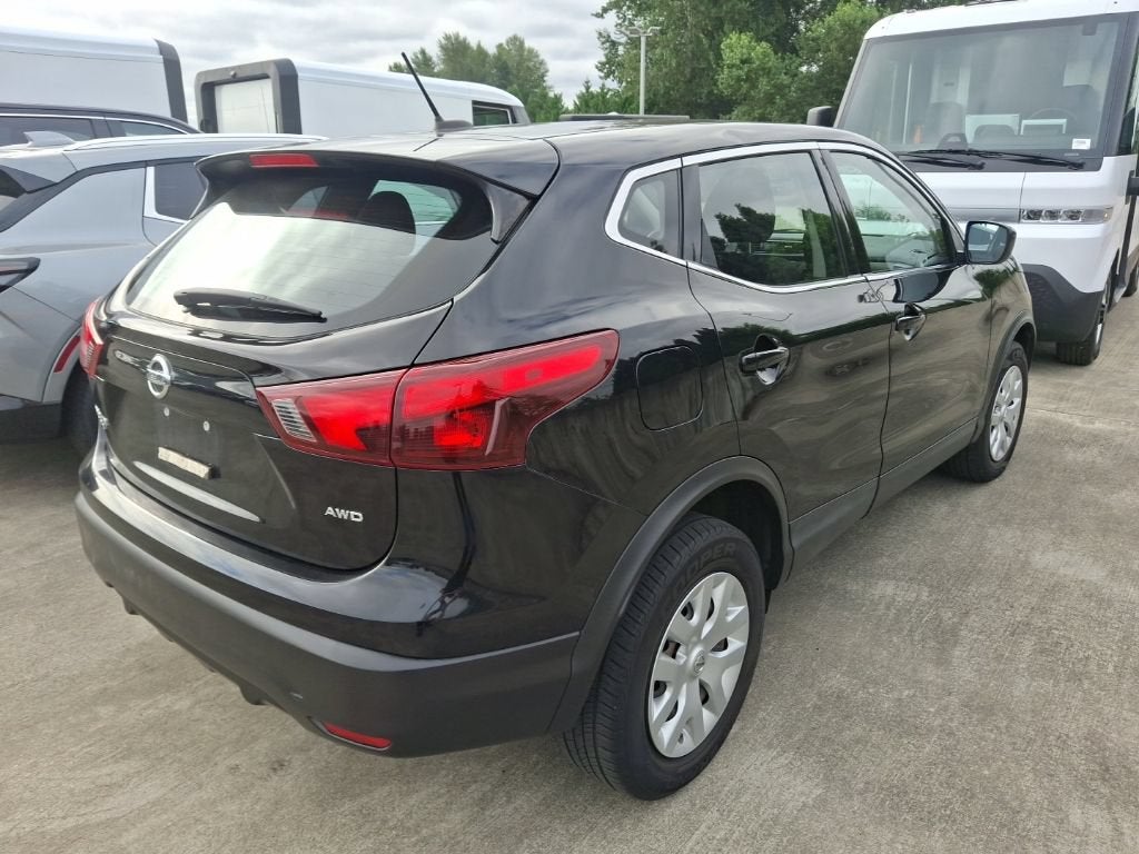 2018 Nissan Rogue Sport S