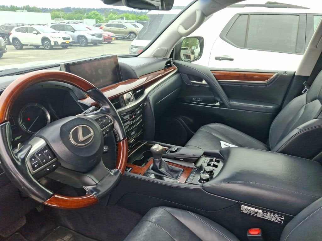 2017 Lexus LX 570 LX 570