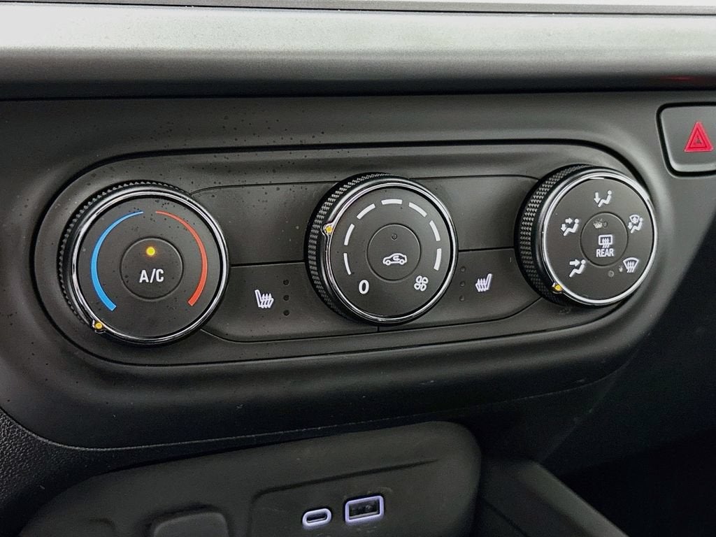 2025 Chevrolet Trax LS