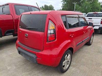 2011 Kia Soul +