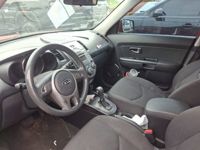 2011 Kia Soul +
