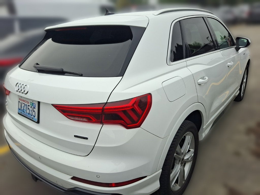 2021 Audi Q3 Premium Plus 45 TFSI S line quattro Tiptronic