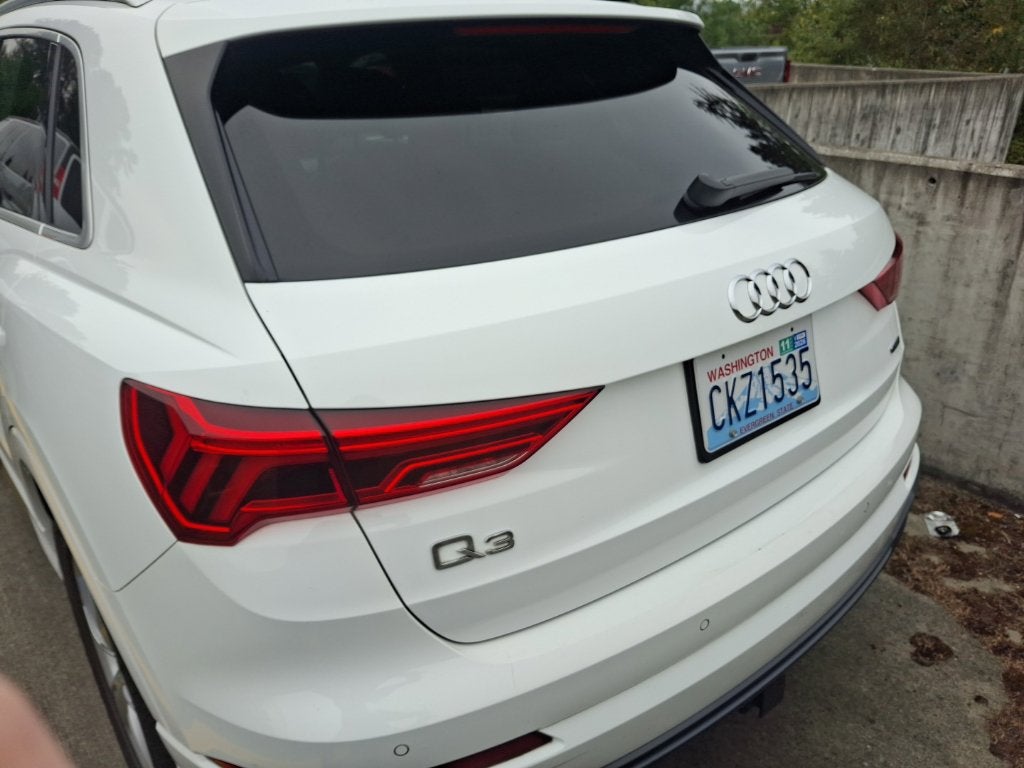 2021 Audi Q3 Premium Plus 45 TFSI S line quattro Tiptronic