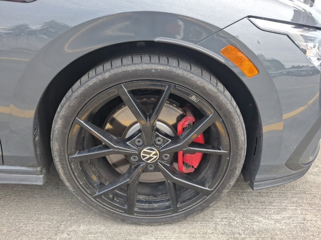 2024 Volkswagen Golf GTI 2.0T 380 SE