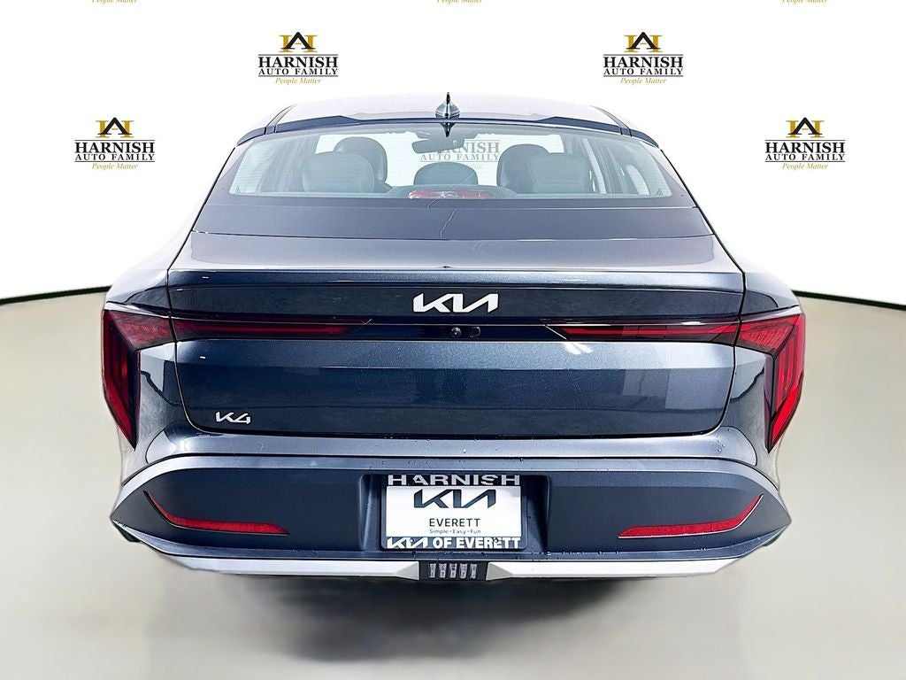 2026 Kia K4 LXS