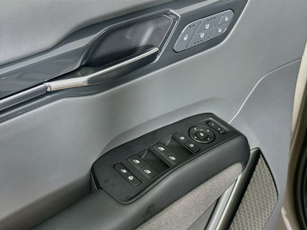 2026 Kia EV9 Land
