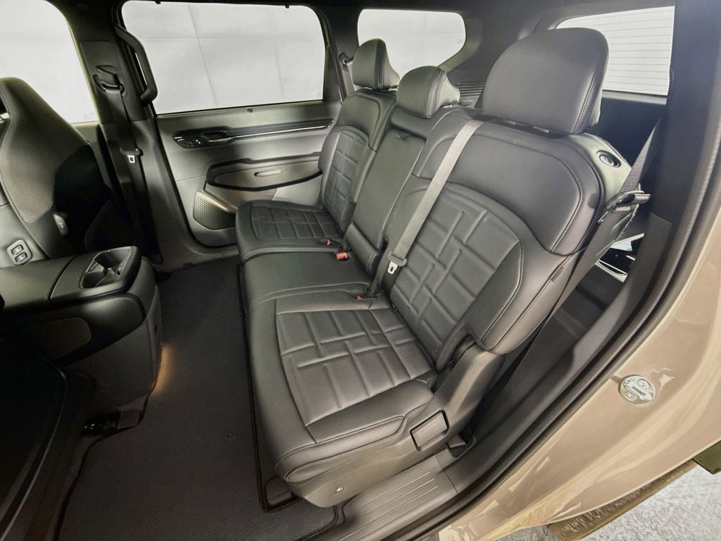 2026 Kia EV9 Land