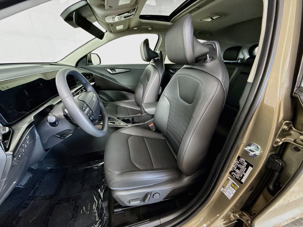 2027 Kia Niro SX