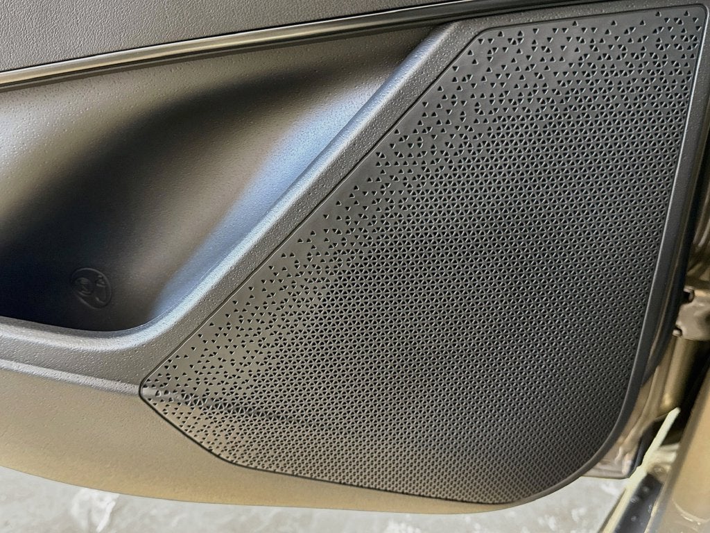 2027 Kia Niro SX