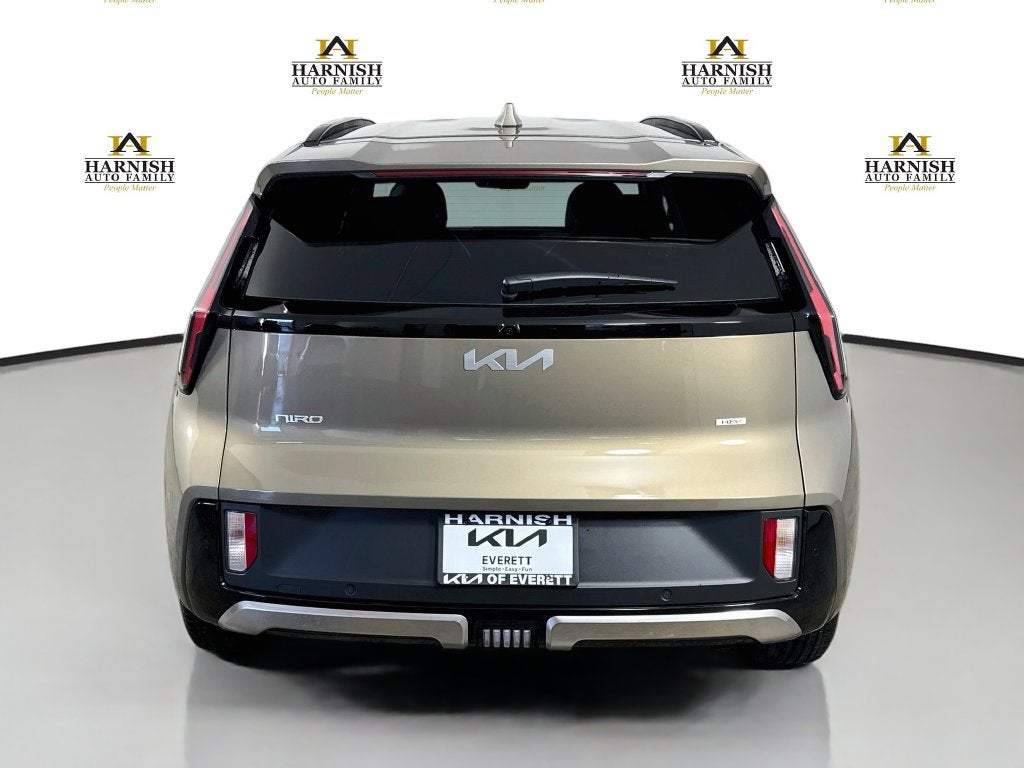 2027 Kia Niro SX
