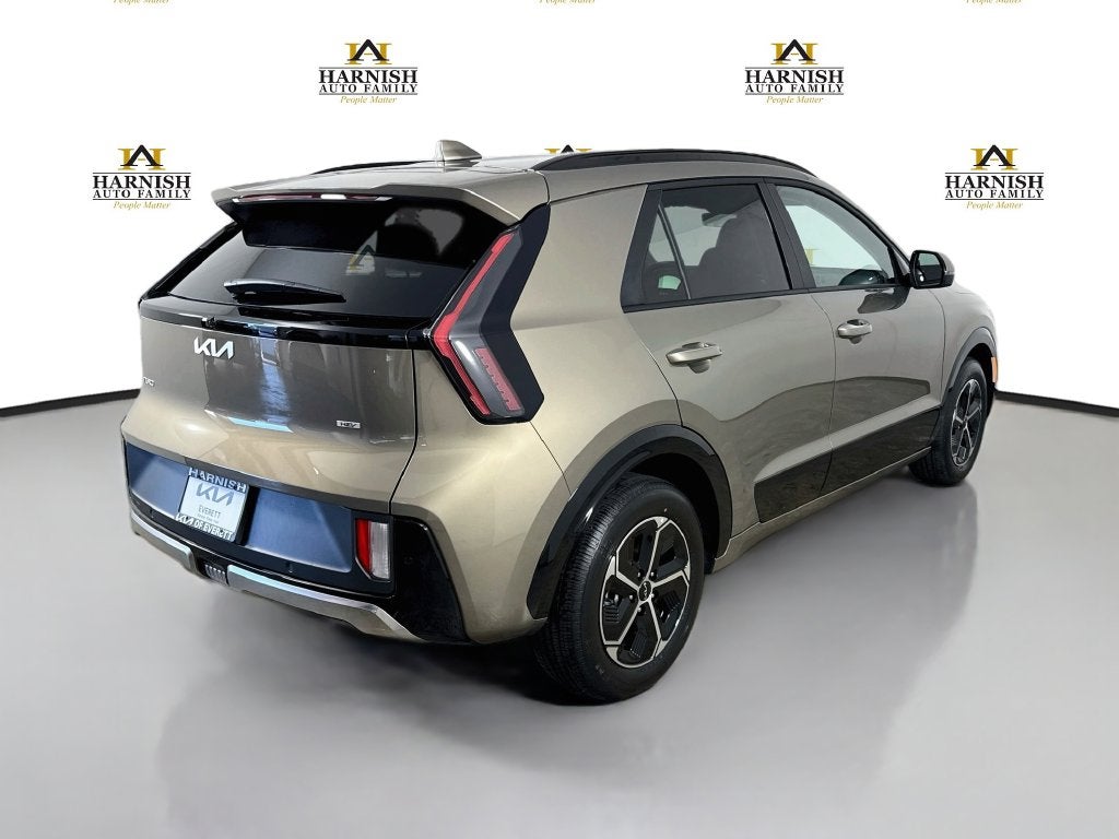 2027 Kia Niro SX